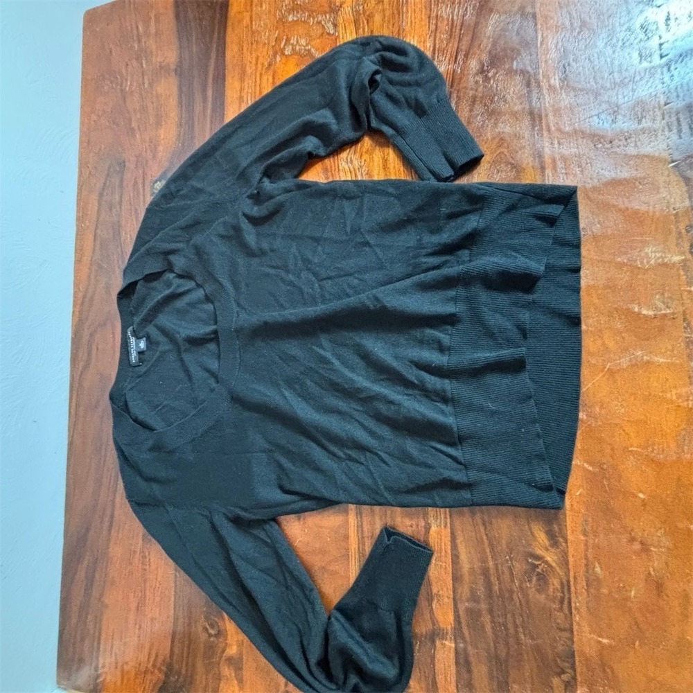 Banana Republic Sweater Womens M Black V-Neck Pullover Long Sleeve‎ Knit